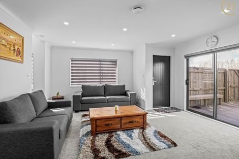 Photo of property in 22a Survila Street, Takanini, 2110