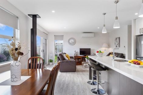 Photo of property in 10 Batty Street, Papamoa Beach, Papamoa, 3118