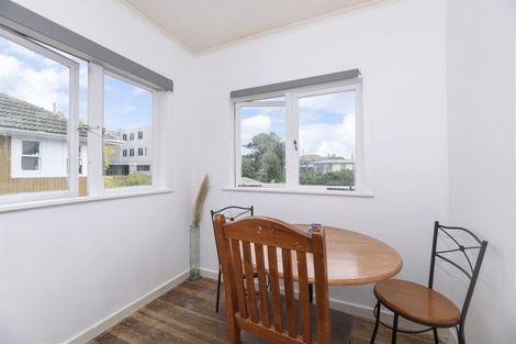 Photo of property in 1/10 White Swan Road, Mount Roskill, Auckland, 1041