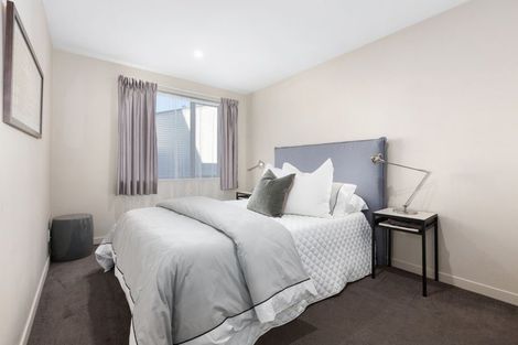 Photo of property in 30/31 Princess Terrace, Newtown, Wellington, 6021