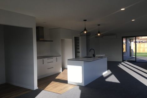 Photo of property in 38 Glovers Road, Halswell, Christchurch, 8025