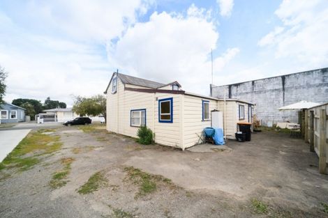 Photo of property in 19 Lombard Street, Palmerston North, 4410