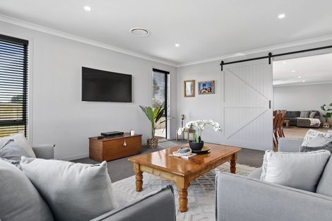 Photo of property in 7 Nelson Lane, Omokoroa, 3114