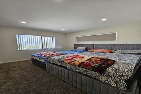 Photo of property in 59 Great South Road, Papakura, 2110