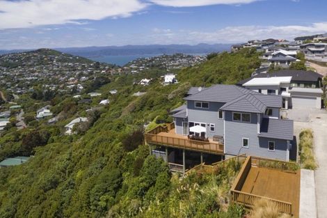 Photo of property in 86 Downing Street, Crofton Downs, Wellington, 6035