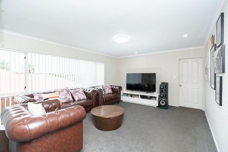 Photo of property in 19 Ben Lomond Place, Nawton, Hamilton, 3200