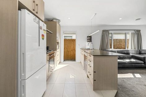 Photo of property in 18 Kutukutu Street, Takanini, 2112