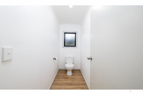 Photo of property in 11 Exeter Street, Waimate, 7924