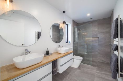 Photo of property in 10 Polish Settlers Place, Marshland, Christchurch, 8083