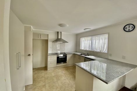 Photo of property in 1/91 Diana Drive, Glenfield, Auckland, 0627