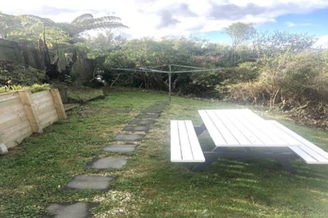 Photo of property in 15b Lenox Grove, Johnsonville, Wellington, 6037