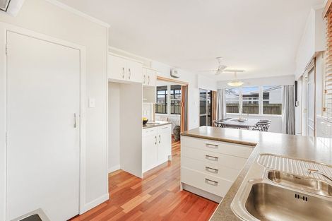 Photo of property in 18 Ngaere Avenue, Chartwell, Hamilton, 3210