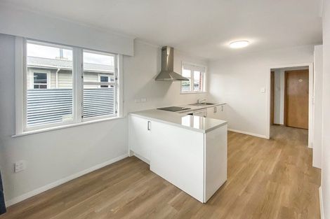 Photo of property in 30 Pembroke Street, Highbury, Palmerston North, 4412