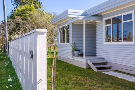 Photo of property in 52 Kempton Street, Greytown, 5712