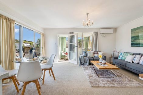 Photo of property in 1/137 Centreway Road, Orewa, 0931