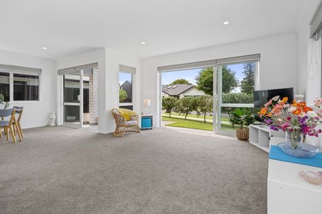 Photo of property in 3 Hanlow Place, Pyes Pa, Tauranga, 3112