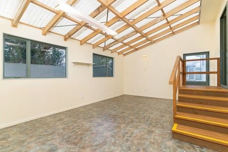 Photo of property in 10 Tait Crescent, Featherston, 5710