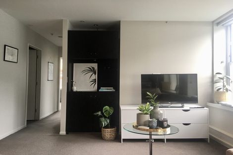 Photo of property in 8c/123 Molesworth Street, Thorndon, Wellington, 6011