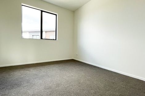 Photo of property in 3/327 Glengarry Road, Glen Eden, Auckland, 0602