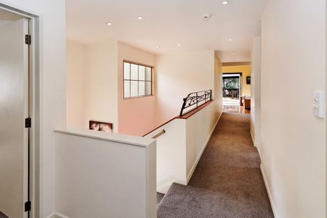 Photo of property in 53 Staincross Street, Green Bay, Auckland, 0604