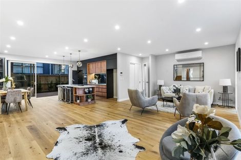 Photo of property in 48 Longshore Drive, Long Bay, Auckland, 0630