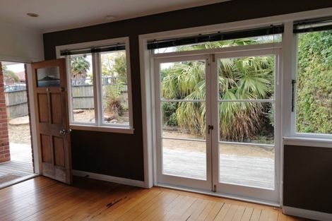 Photo of property in 32 Hamlin Road, Mount Wellington, Auckland, 1060