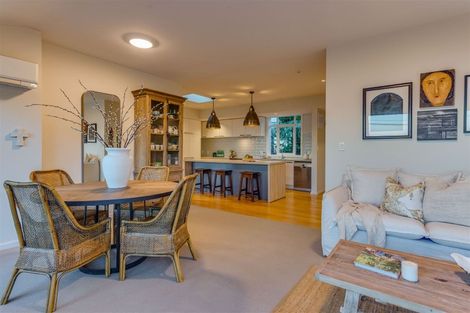 Photo of property in 52 Saint Andrews Hill Road, Mount Pleasant, Christchurch, 8081