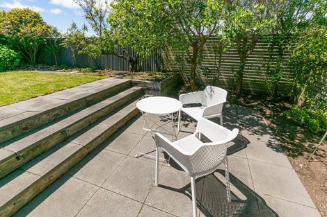 Photo of property in 59 Queens Drive, Lyall Bay, Wellington, 6022