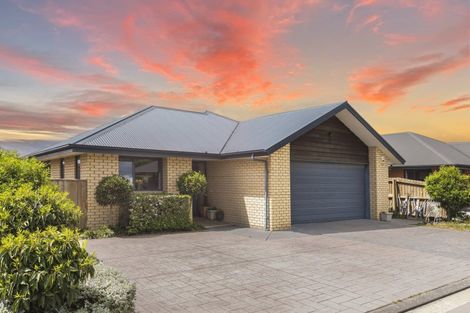 Photo of property in 43a Shortland Street, Wainoni, Christchurch, 8061