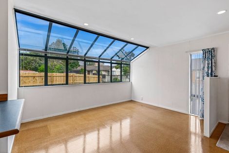 Photo of property in 7 Gala Place, Henderson, Auckland, 0612