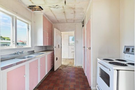 Photo of property in 19 Hawick Street, Tokoroa, 3420