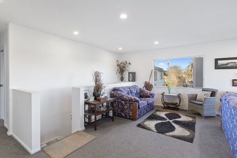 Photo of property in 6c Reynolds Road, Pukekohe, 2120