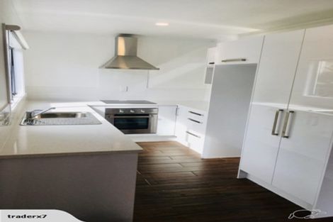 Photo of property in 2/47 Pah Road, Papatoetoe, Auckland, 2025