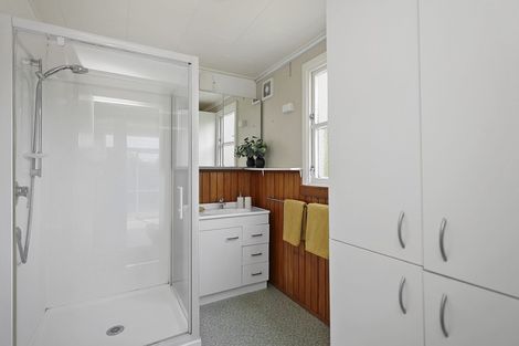 Photo of property in 62 Gover Street, New Plymouth, 4310