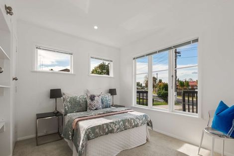Photo of property in 1/13 Rollerson Street, Papakura, 2110
