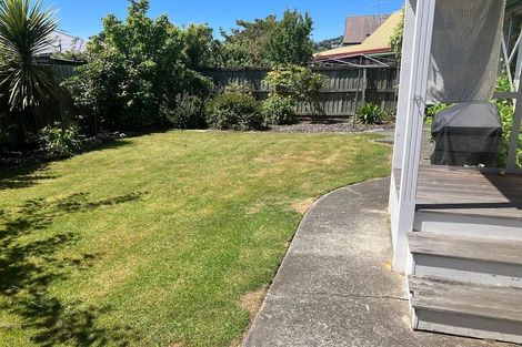 Photo of property in 1/37b Main Road, Redcliffs, Christchurch, 8081