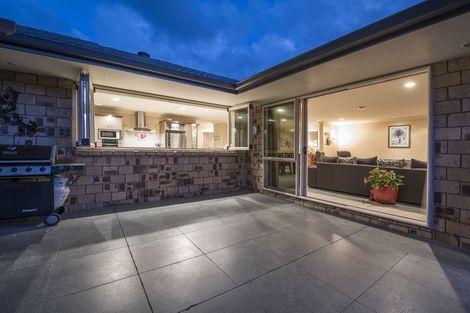 Photo of property in 60 Matemuri Drive, Papamoa Beach, Papamoa, 3118