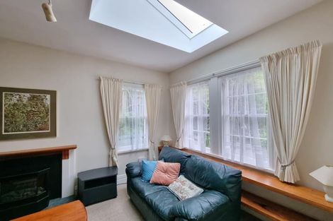 Photo of property in 37 Glenbervie Terrace, Thorndon, Wellington, 6011