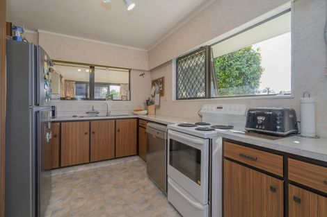Photo of property in 325a Barrowclough Road, Whangamata, 3620