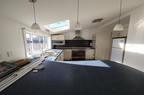 Photo of property in 16 Edinburgh Terrace, Berhampore, Wellington, 6023