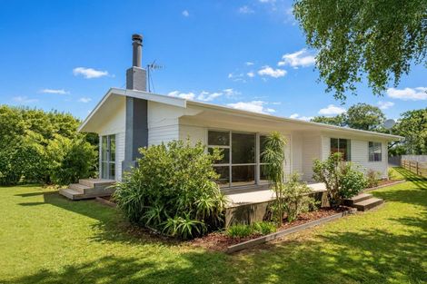 Photo of property in 170 High Street South, Carterton, 5713