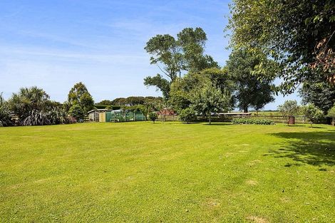 Photo of property in 320 Austin Road, Normanby, Hawera, 4673