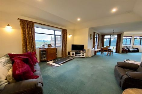 Photo of property in 290 Old Port Road, Warepa, Balclutha, 9273