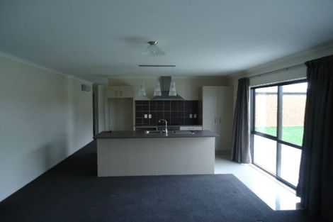 Photo of property in 26 Piwakawaka Court, Rototuna North, Hamilton, 3210