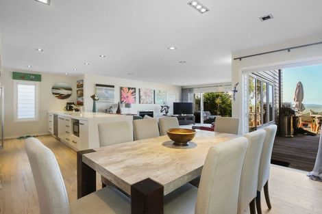 Photo of property in 7a Torkar Road, Clarks Beach, 2122