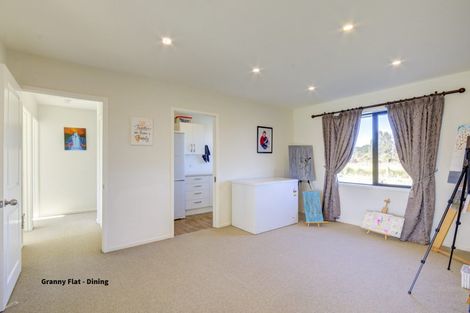 Photo of property in 8 Northside Drive, Waikuku, Rangiora, 7473
