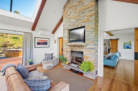 Photo of property in 1147b Lake Hawea-albert Town Road, Albert Town, Wanaka, 9382