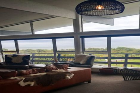 Photo of property in 25 Domain Terrace, Karoro, Greymouth, 7805