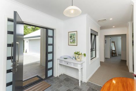 Photo of property in 32 Hillview Terrace, Mangapapa, Gisborne, 4010