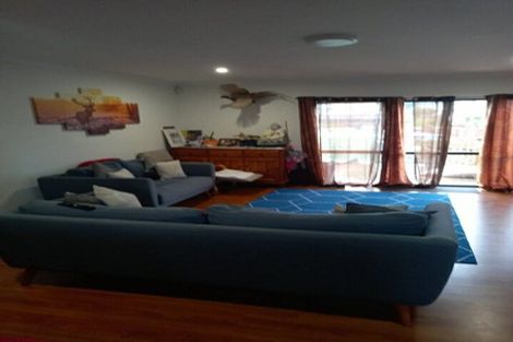 Photo of property in 2 Ellis Avenue, Mount Roskill, Auckland, 1041